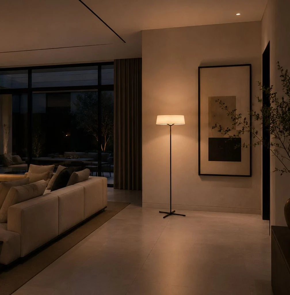 Lampadaire Dama, piétement fin