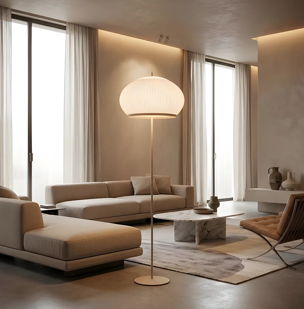 Lampadaire design organique en situation