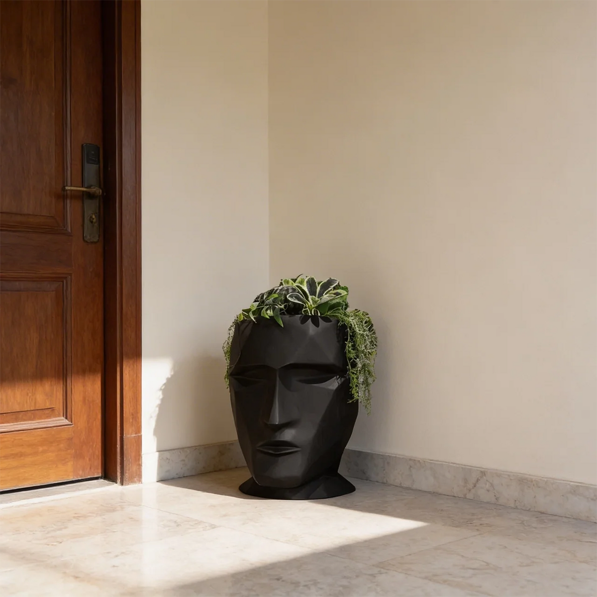Grand vase visage, détail