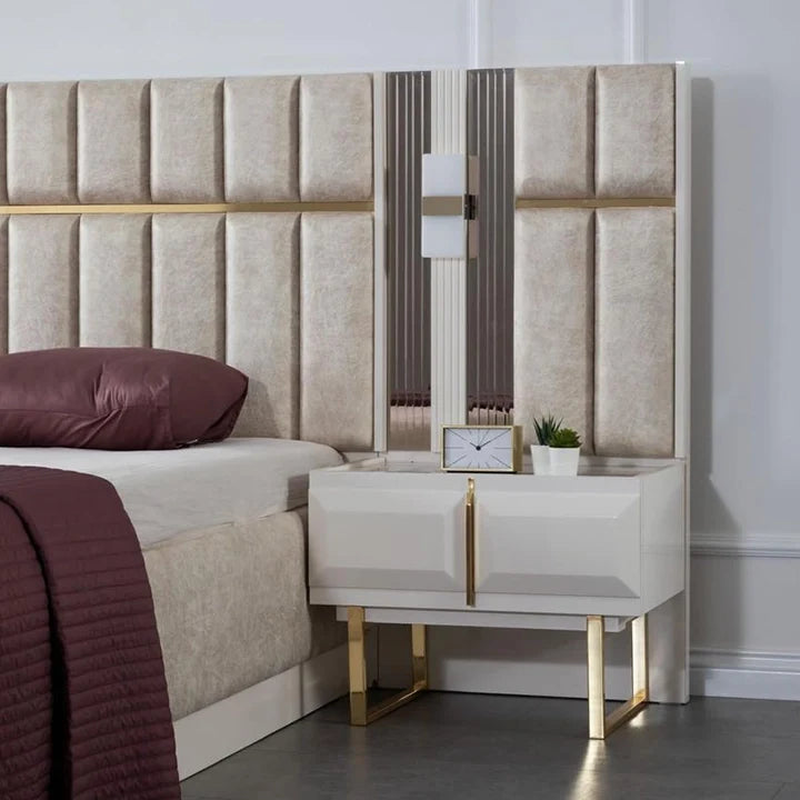 Chambre à coucher Piano, détail doré