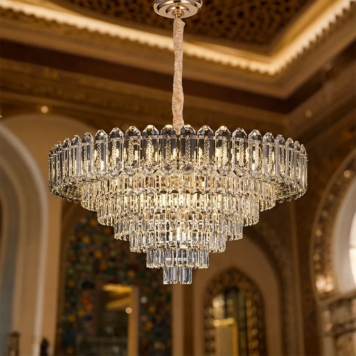 Lustre en cristal rond doré, détail