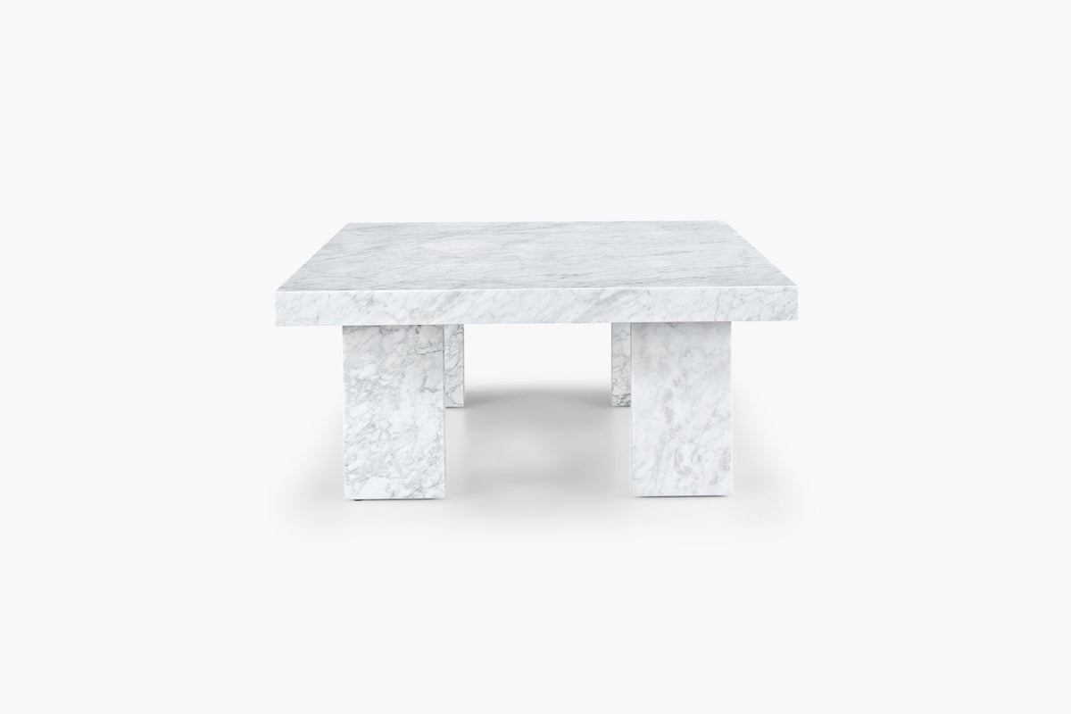 Table Basse Extérieur Canyon — Marbre Carrare, détail