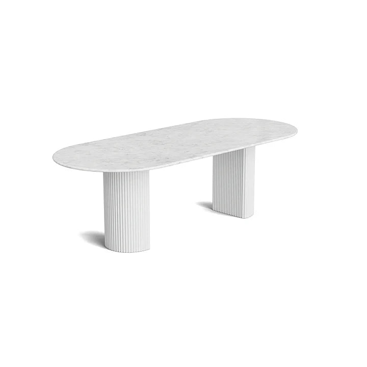 Table Ovale Skyn — Marbre en situation