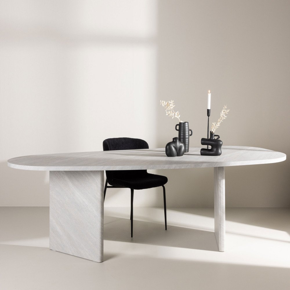Table Ovale Lay — Marbre en situation